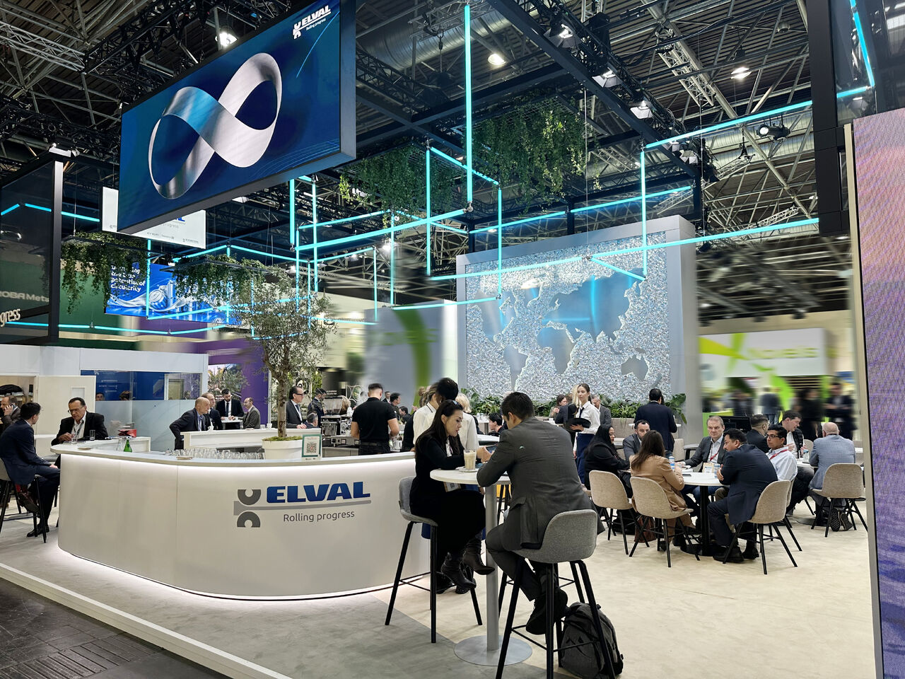 Visitors at the Elval stand 3D68 at ALUMINIUM 2026